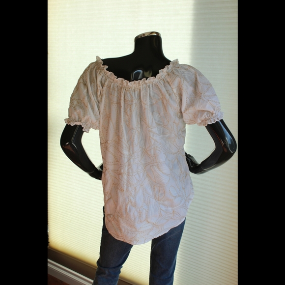 3/$25 Hesta & orchard blouse - Picture 2 of 5